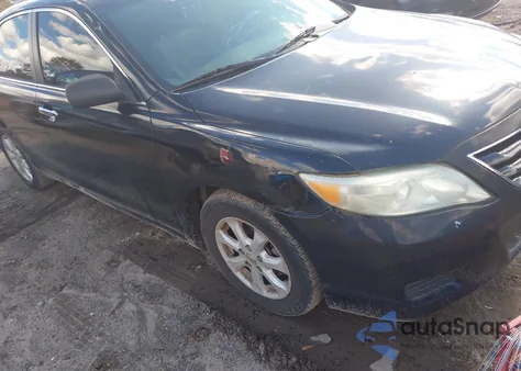 2010 Toyota Camry Le from USA, damaged, VIN 4T1BF3EK4AU553985